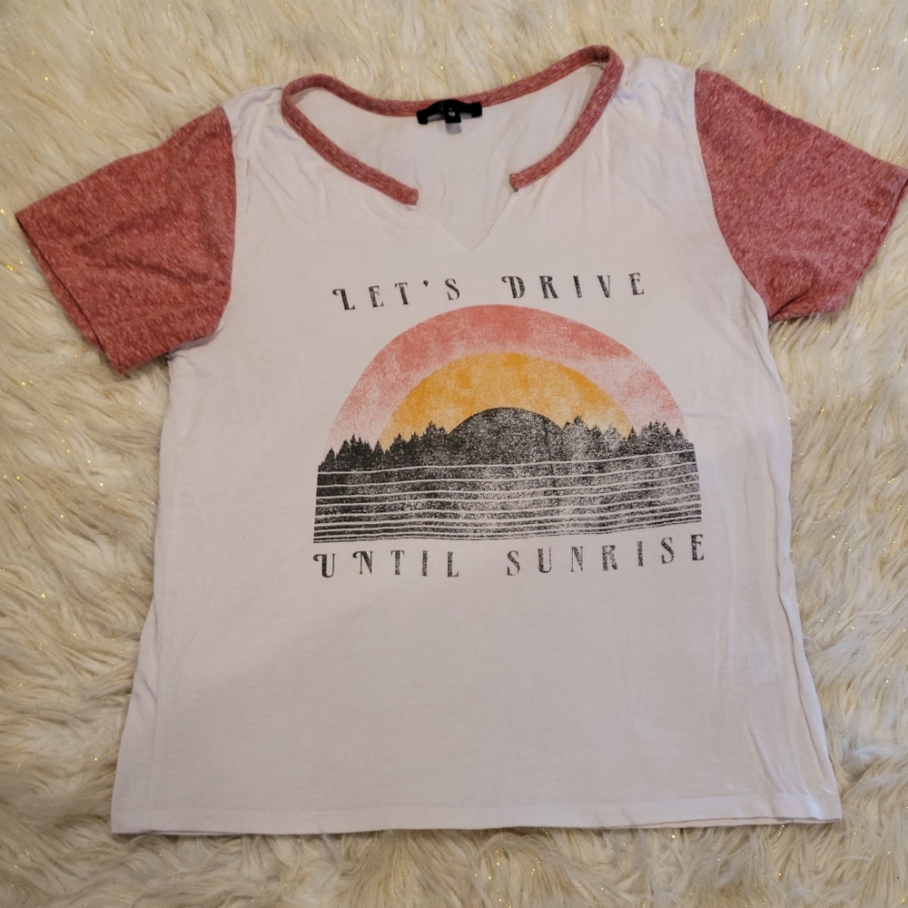 Graphic tshirt